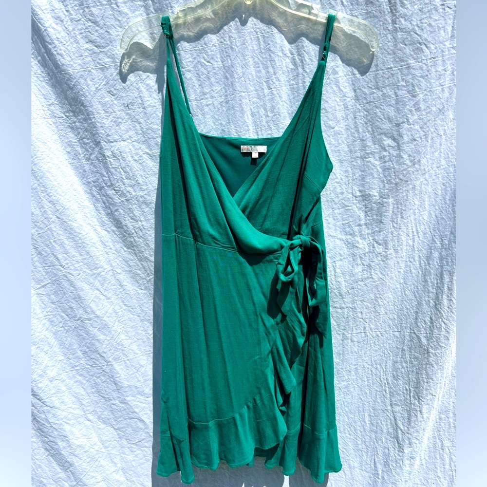 Green wrap dress size large GB brand